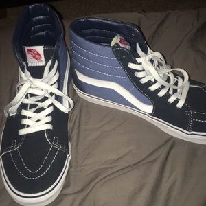 Men’s Vans *Mint Condition*